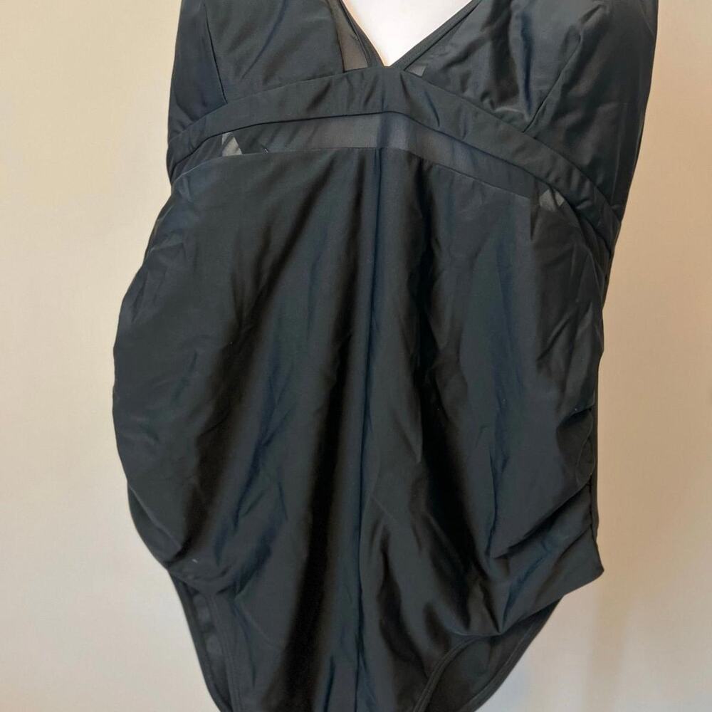 Zaful Black One-Piece Swimsuit with Mesh Detail (L12-14)